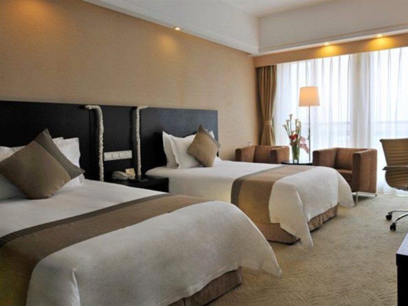 Ramada Plaza Shanghai Gateway 外观 照片